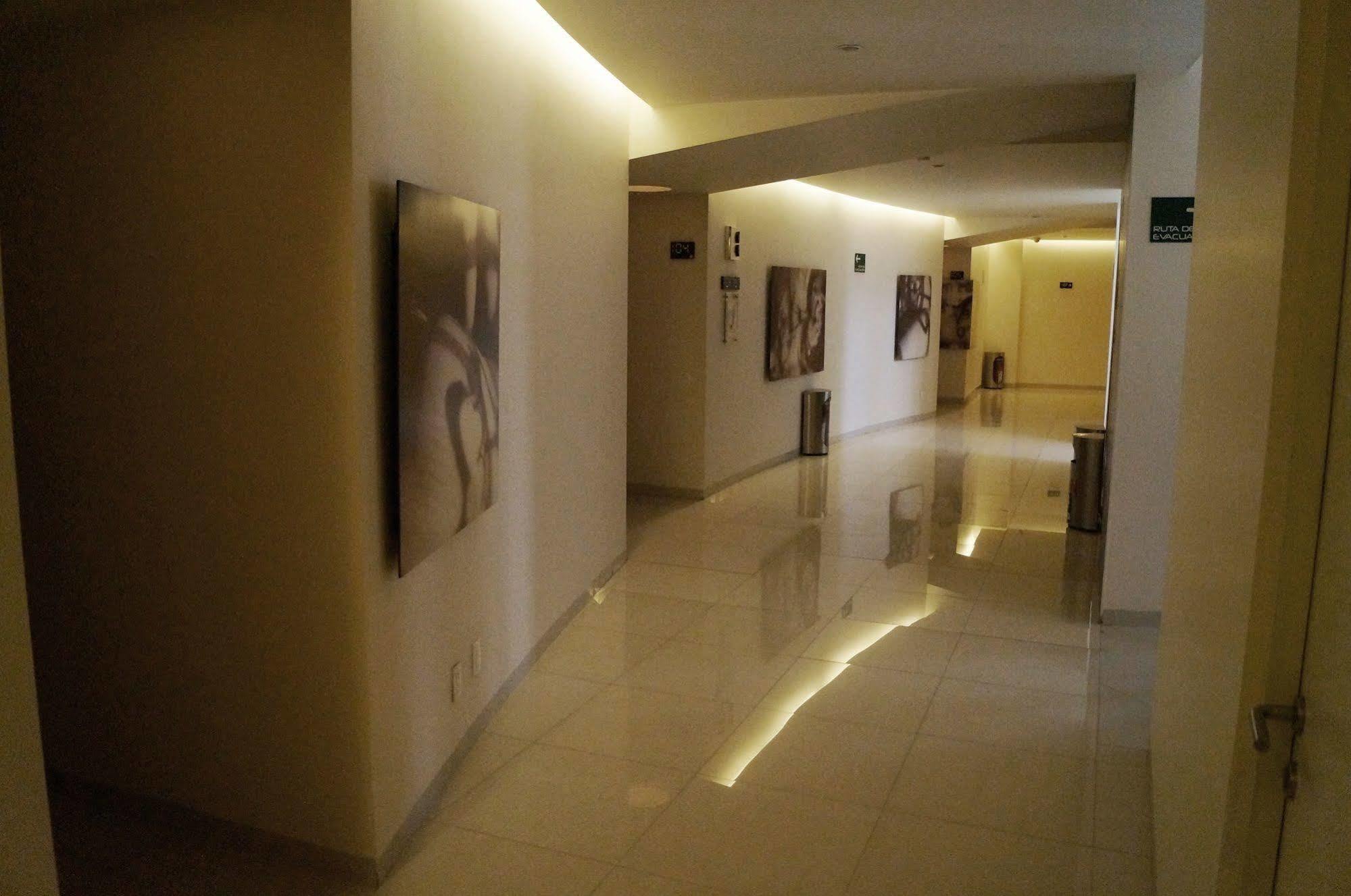 Love Hotel Kron Мехико Экстерьер фото