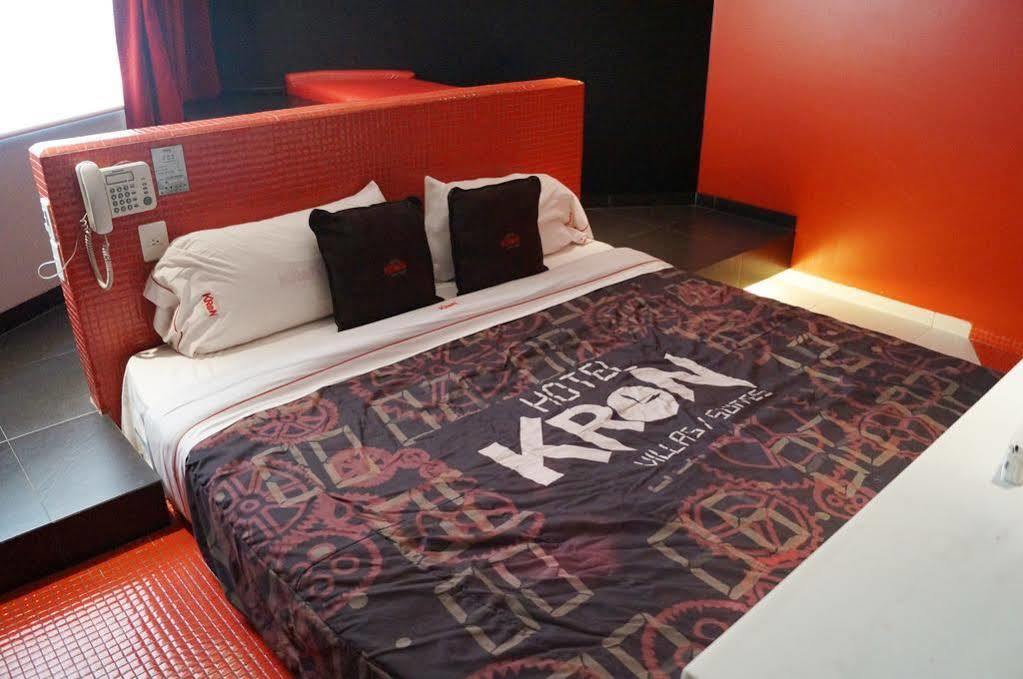 Love Hotel Kron Мехико Экстерьер фото